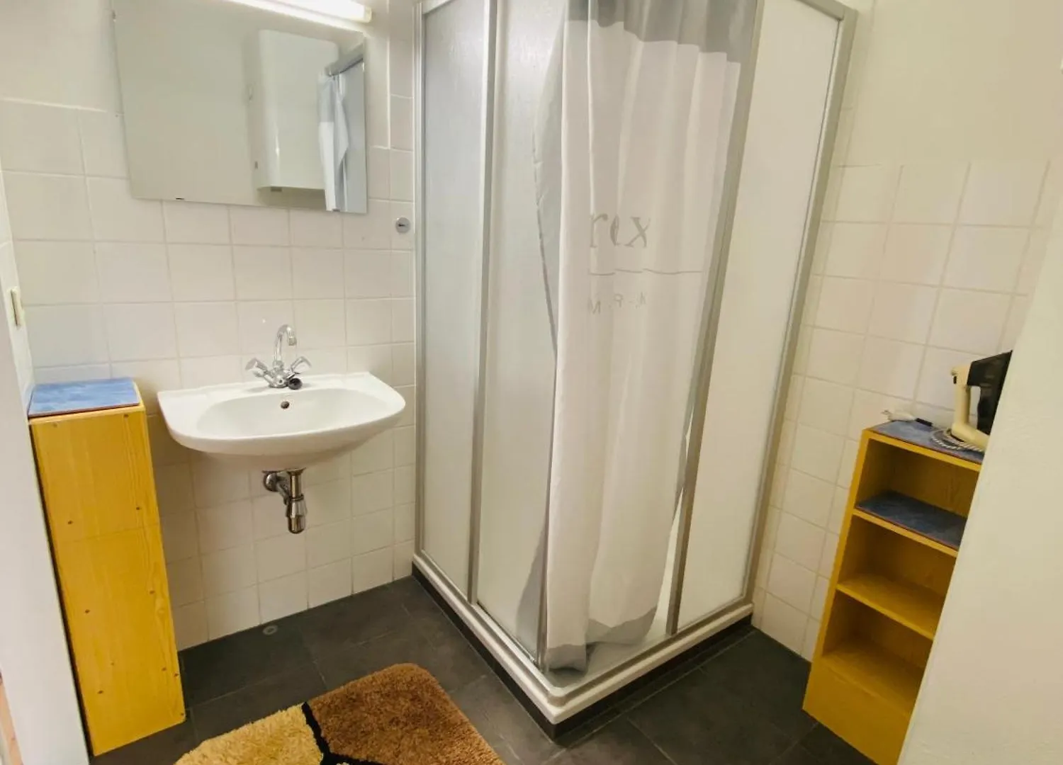 Apartment, 2 Schlafzimmer, Strassenseitig Грац Австрия